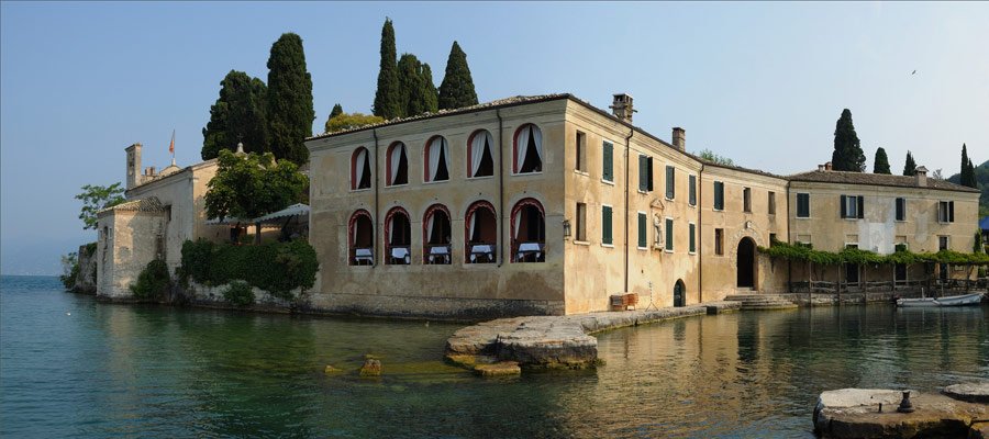 Boat Garda Tour - Punta San Vigilio